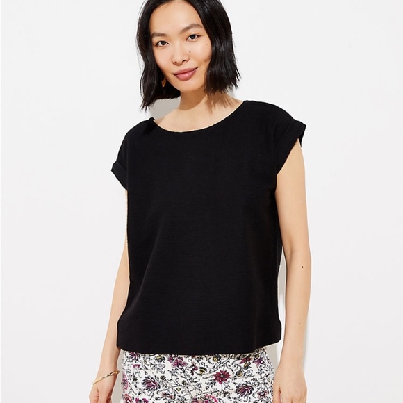 LOFT Tops - NWT LOFT OTTOMAN BUTTON BACK TOP